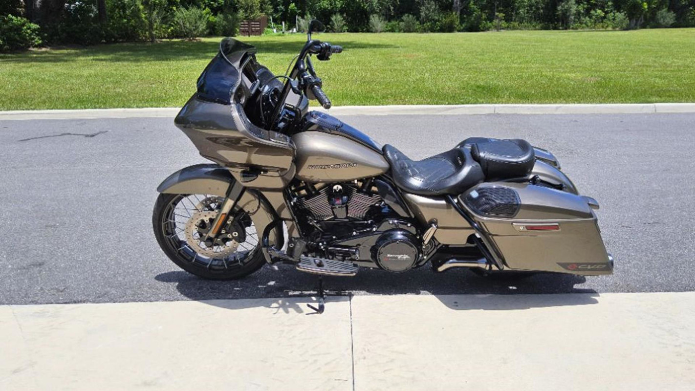 CVO® Road Glide®