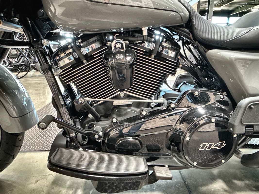 Road Glide® 3