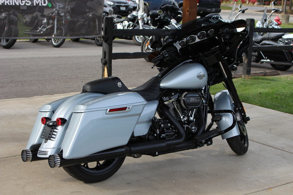 Street Glide® Special