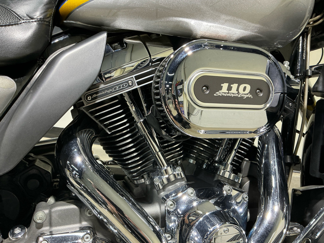CVO® Ultra Classic® Electra Glide®