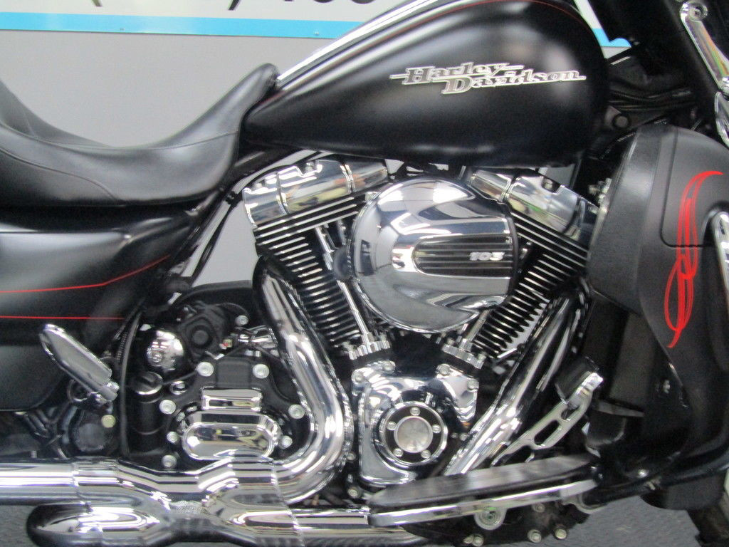 Street Glide® Special