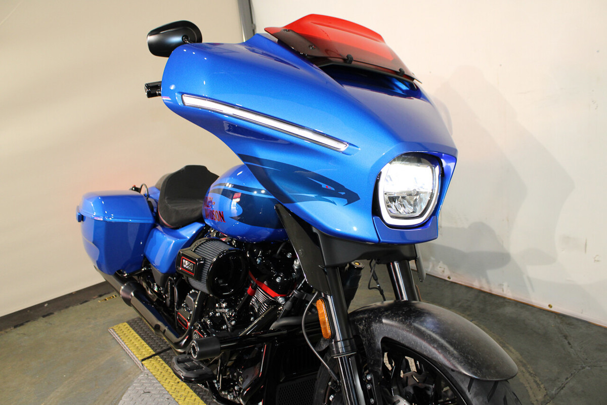 CVO® Street Glide® ST