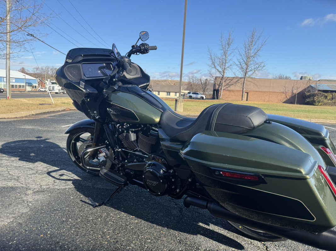 Road Glide®