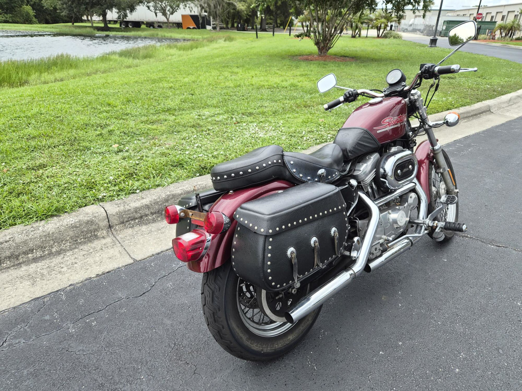 Sportster® 883 Custom