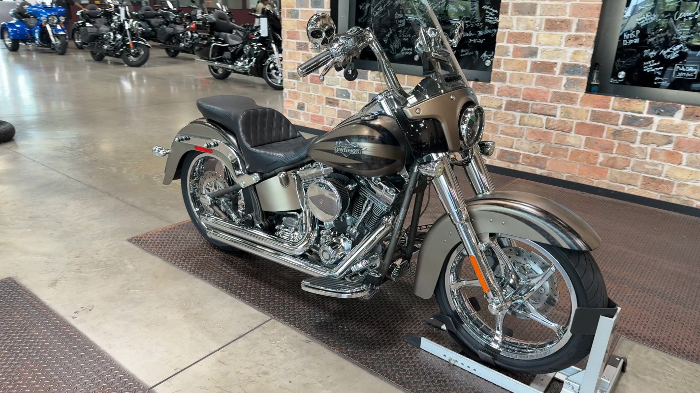 CVO® Softail® Convertible