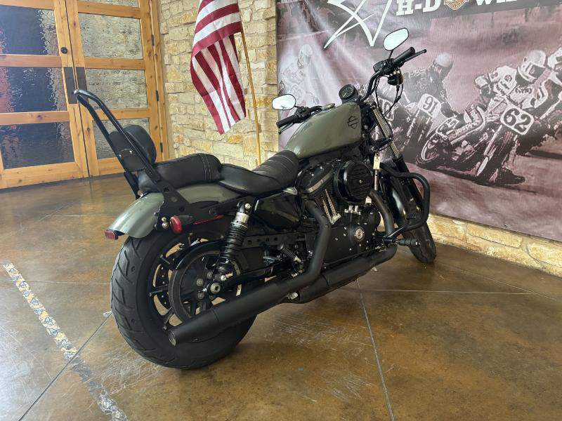 Iron 883®