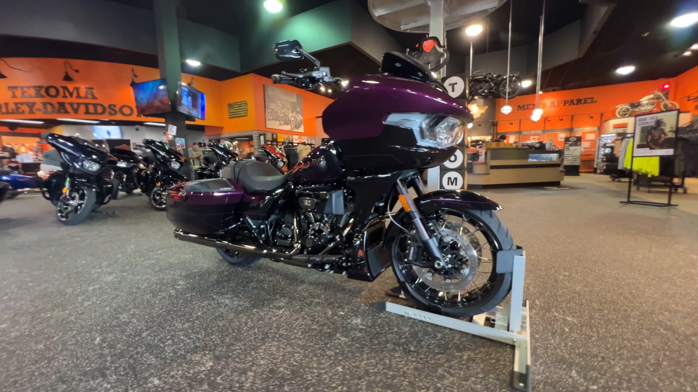 CVO® Road Glide®