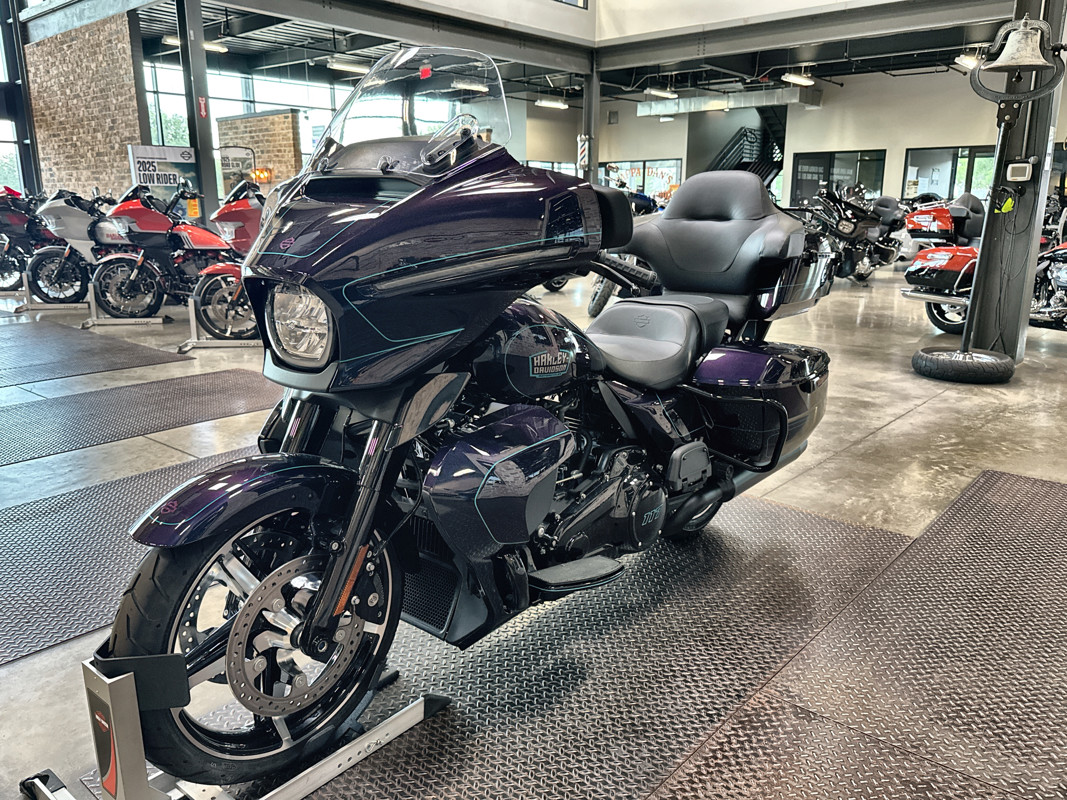 Street Glide® Ultra