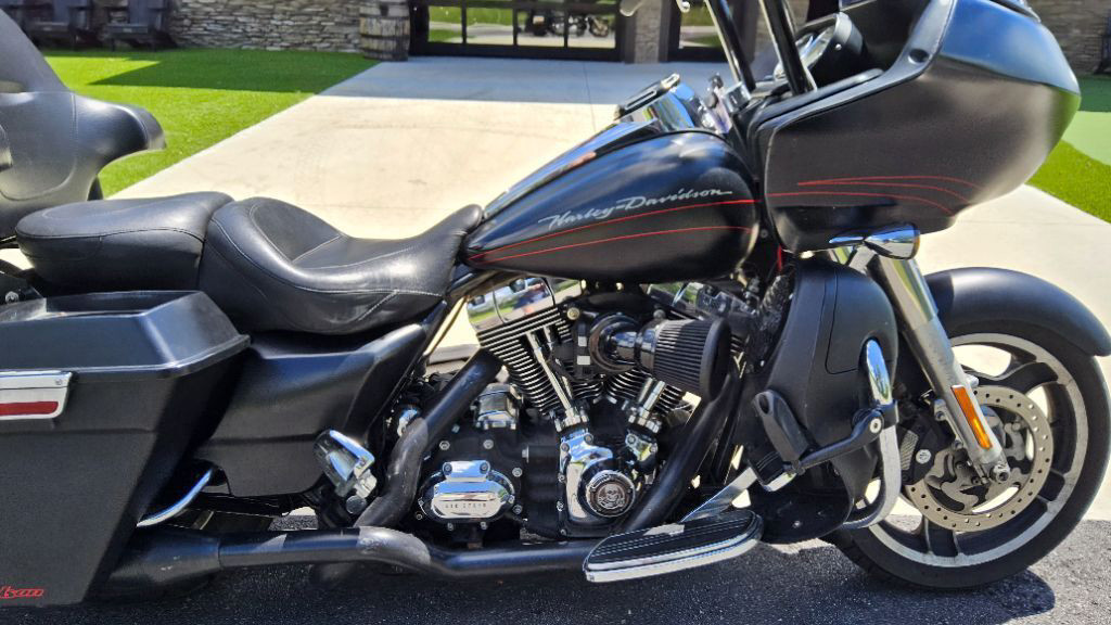 Road Glide® Custom