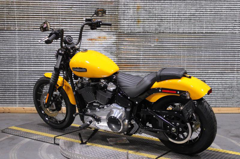 Street Bob®