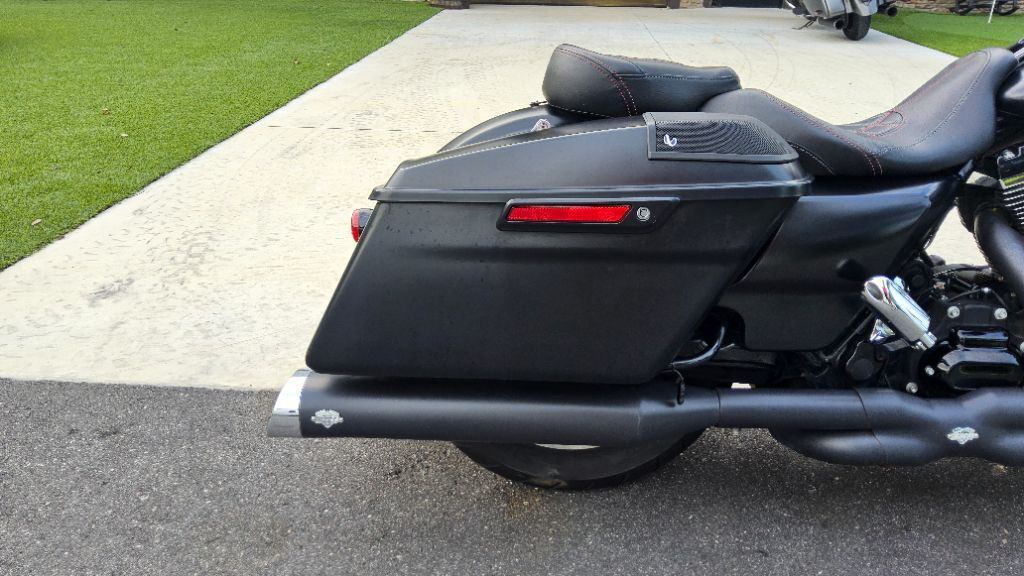 Road Glide®