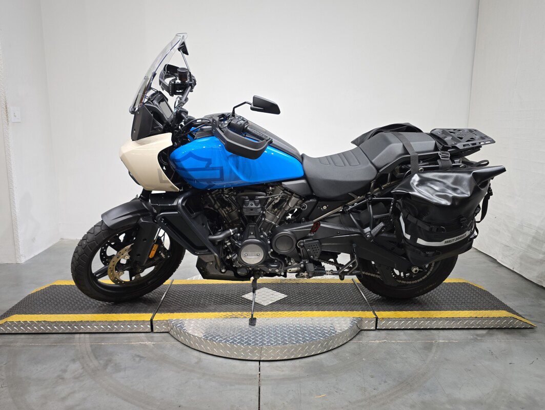 Pan America® 1250 Special