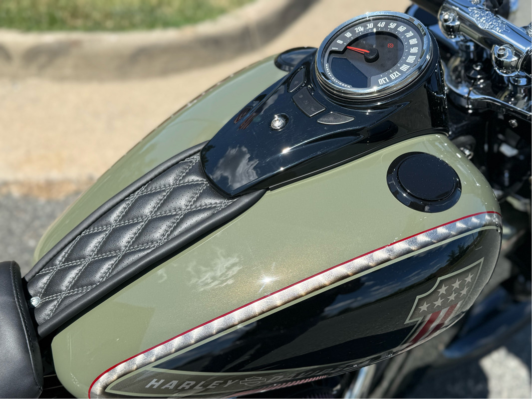 Heritage Classic 114