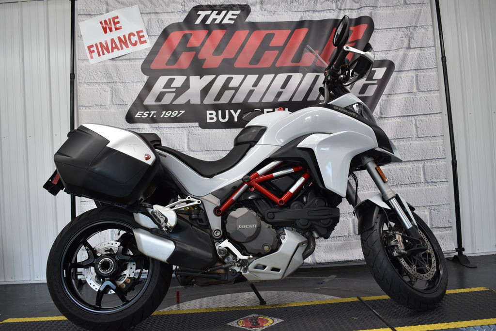 Multistrada 1200 S Touring
