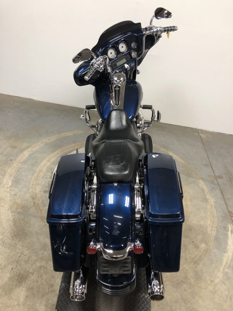 Street Glide®