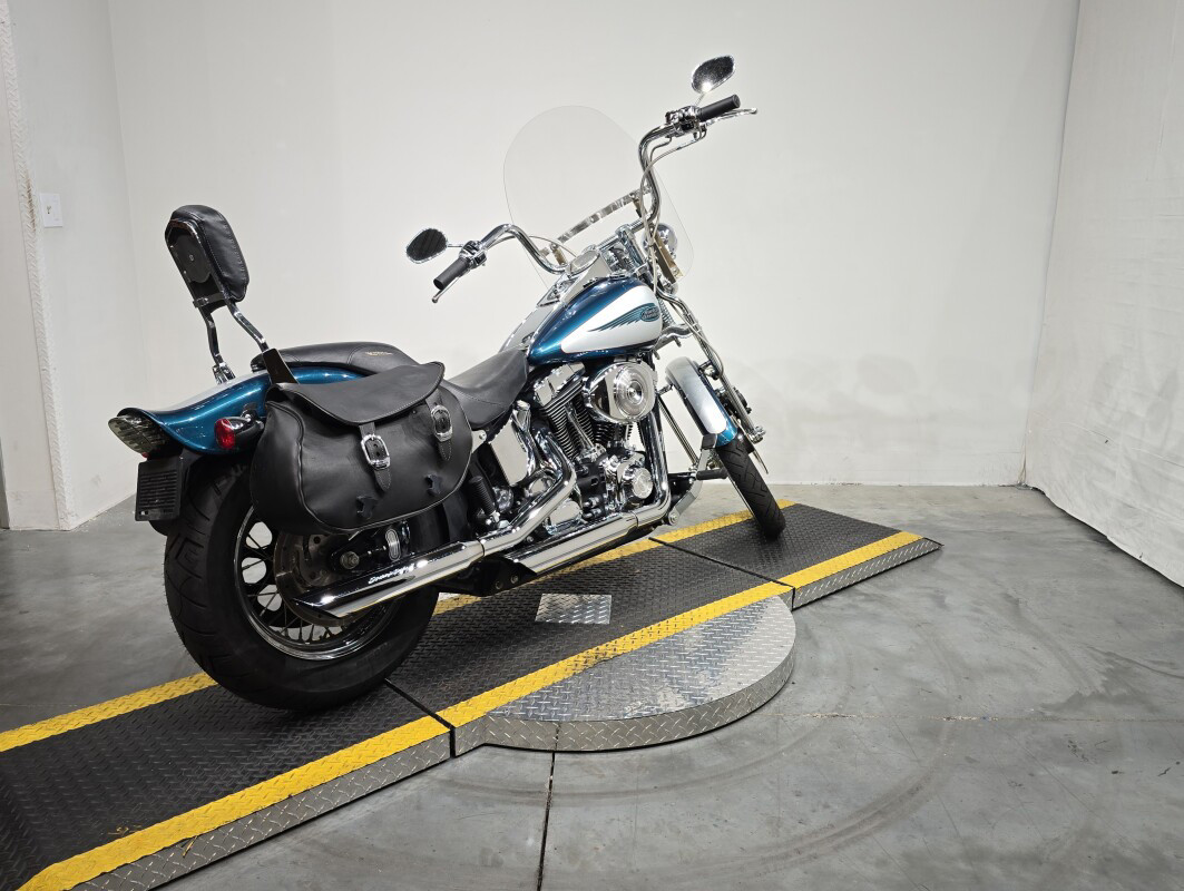 Springer® Softail®