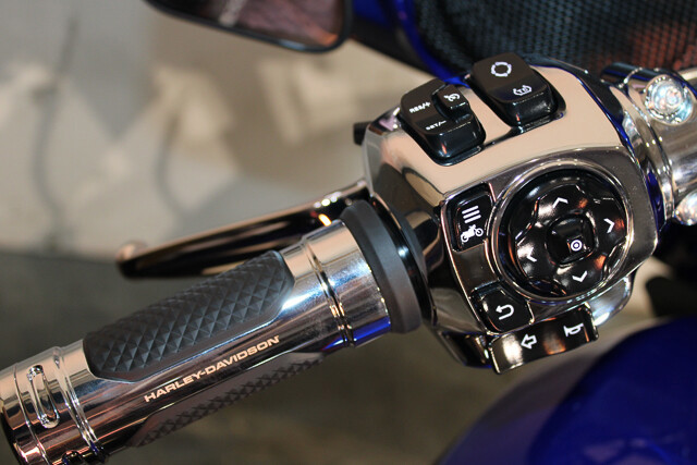 CVO® Street Glide®