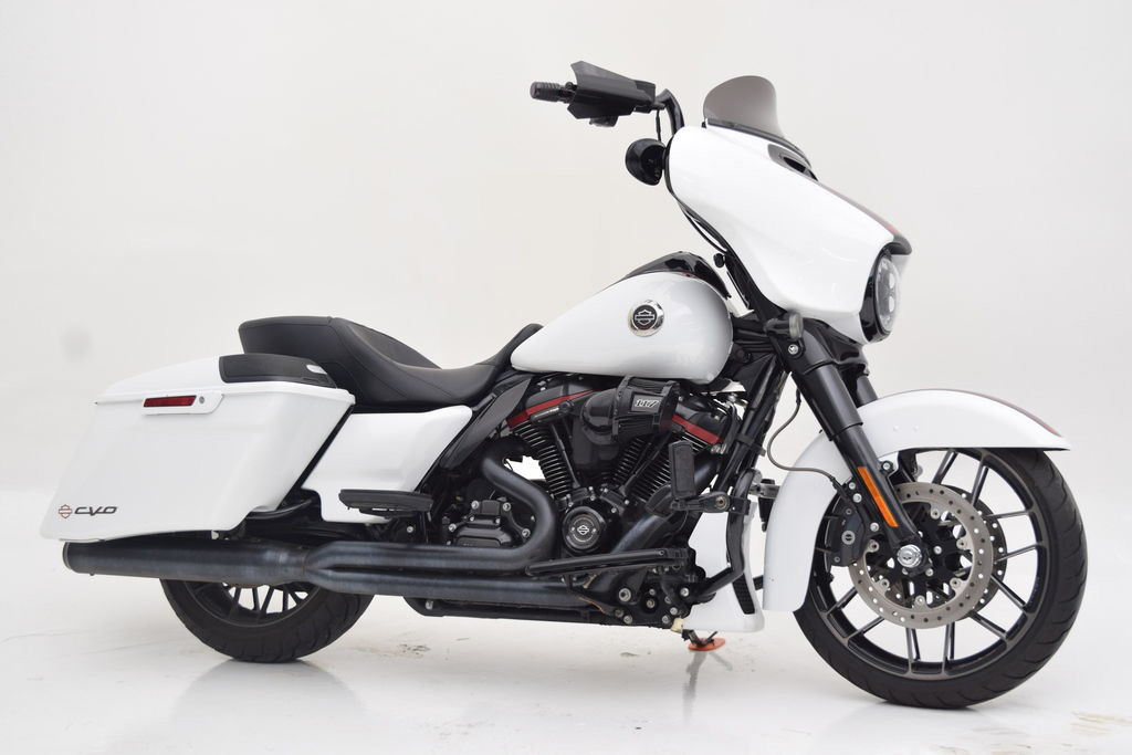 CVO® Street Glide®