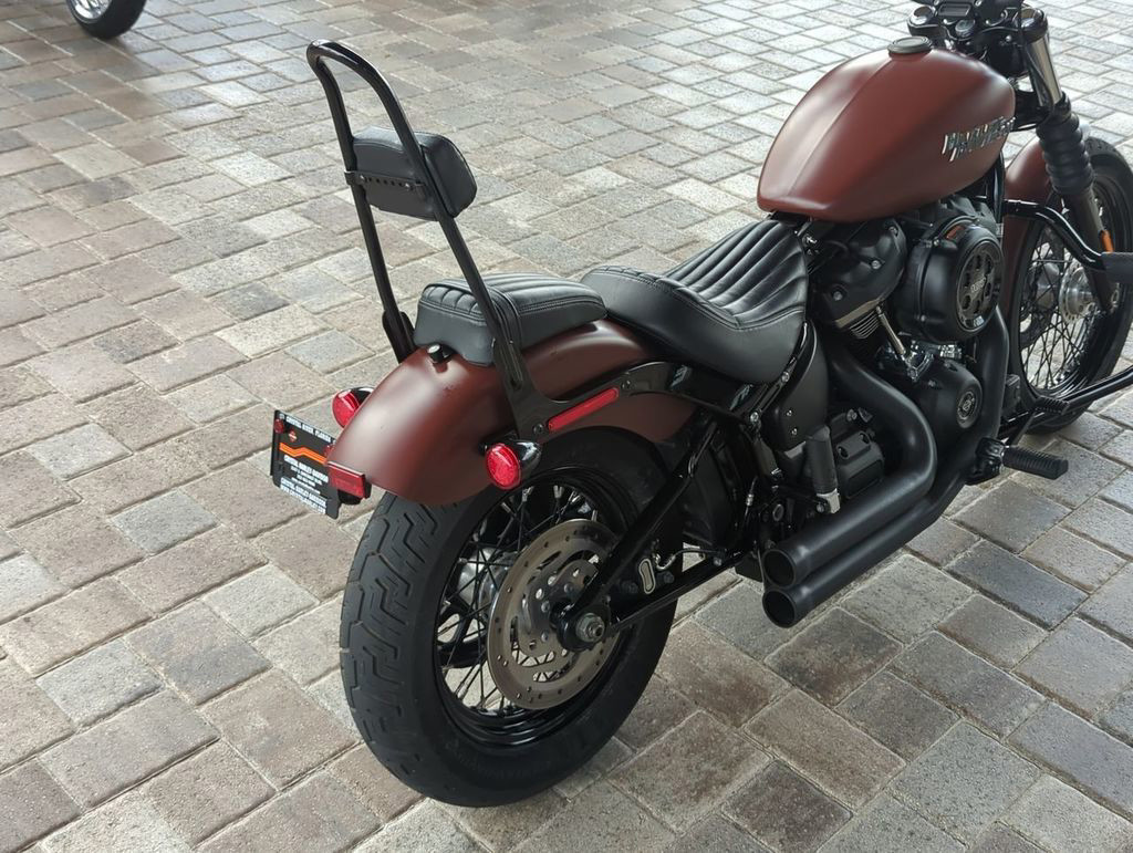 Softail® Street Bob®