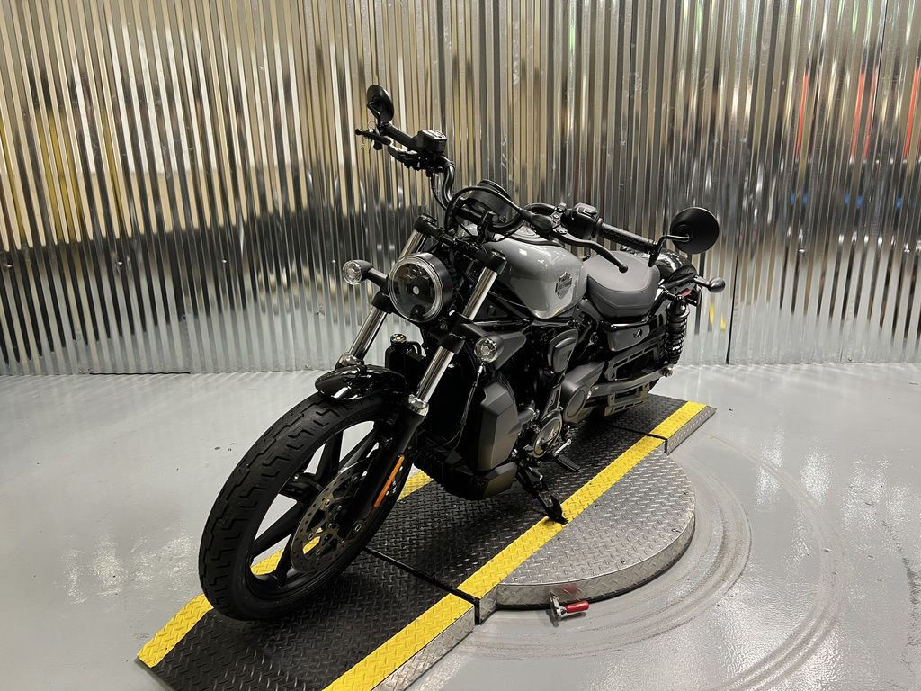 Nightster
