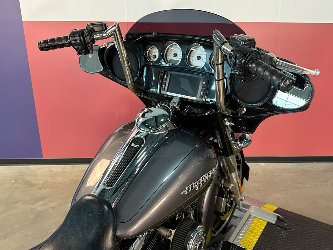 Street Glide® Special