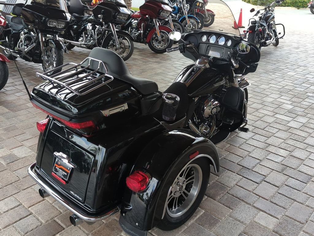 Tri Glide® Ultra