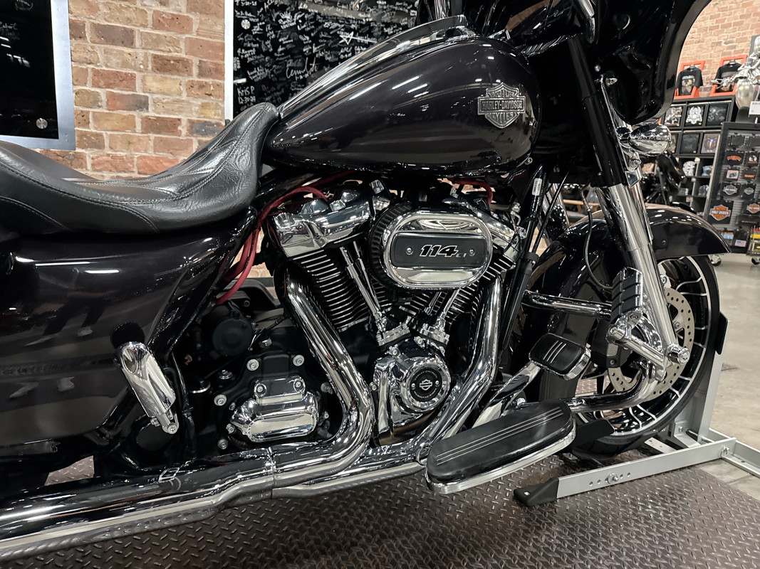 Street Glide® Special