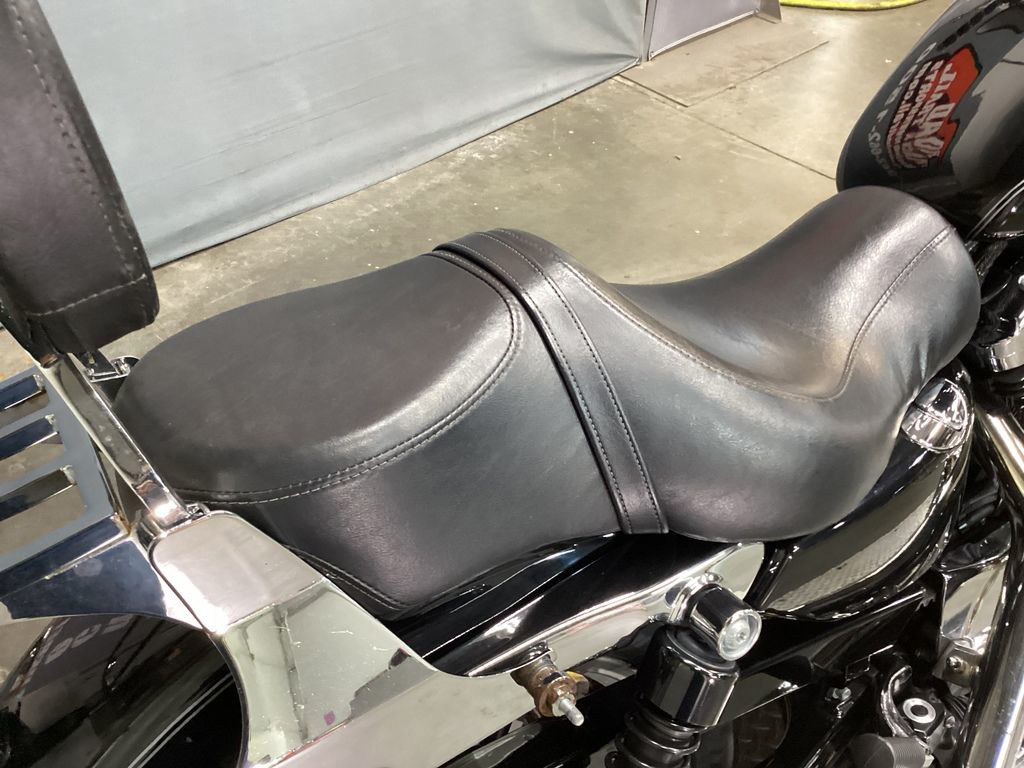 Sportster® SuperLow® 1200T