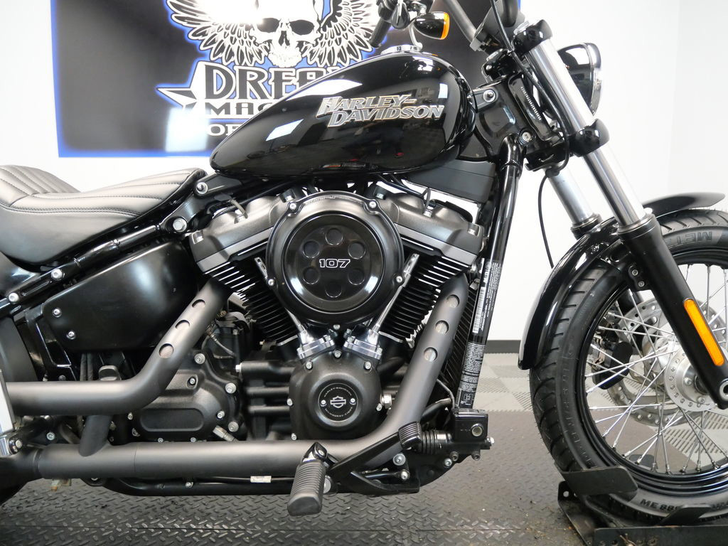 Softail® Street Bob®