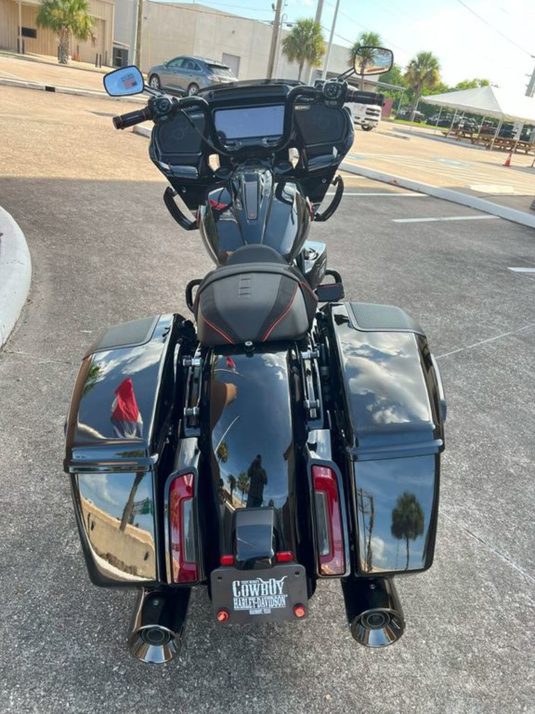CVO® Road Glide®