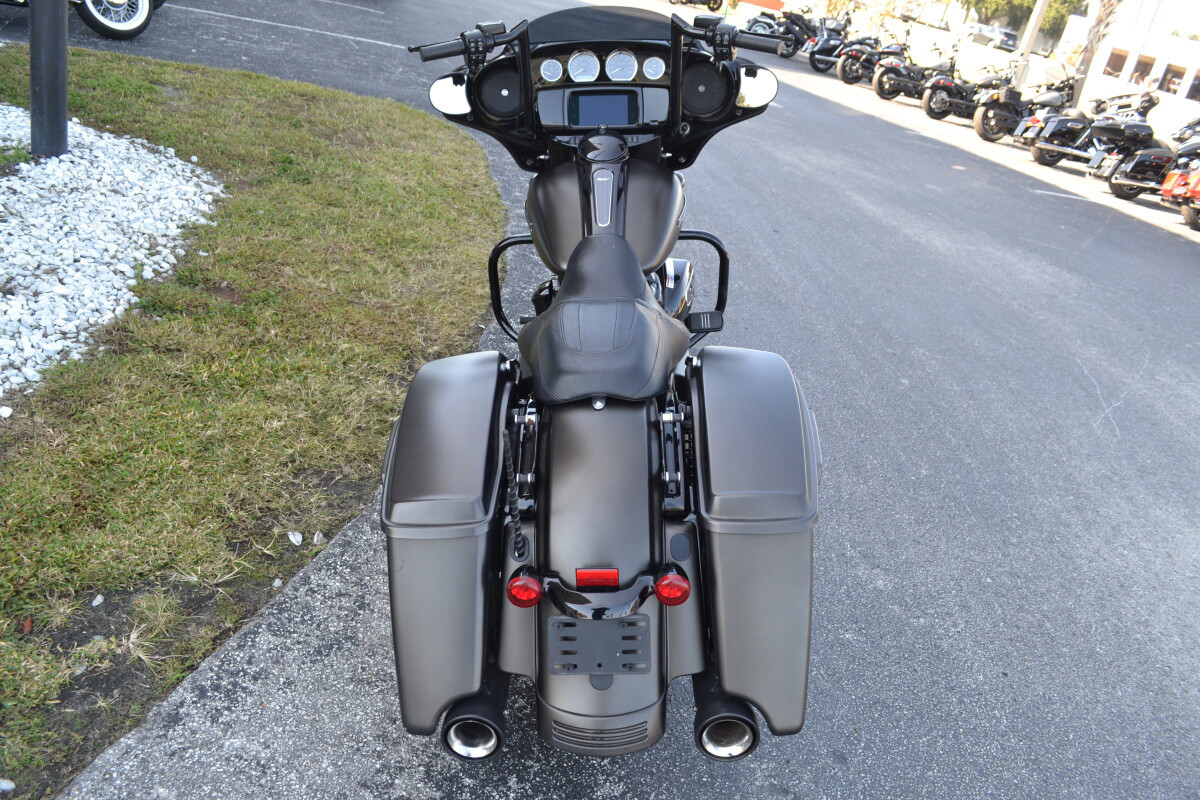 Street Glide® Special