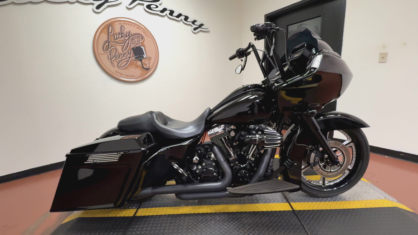 Road Glide® Custom