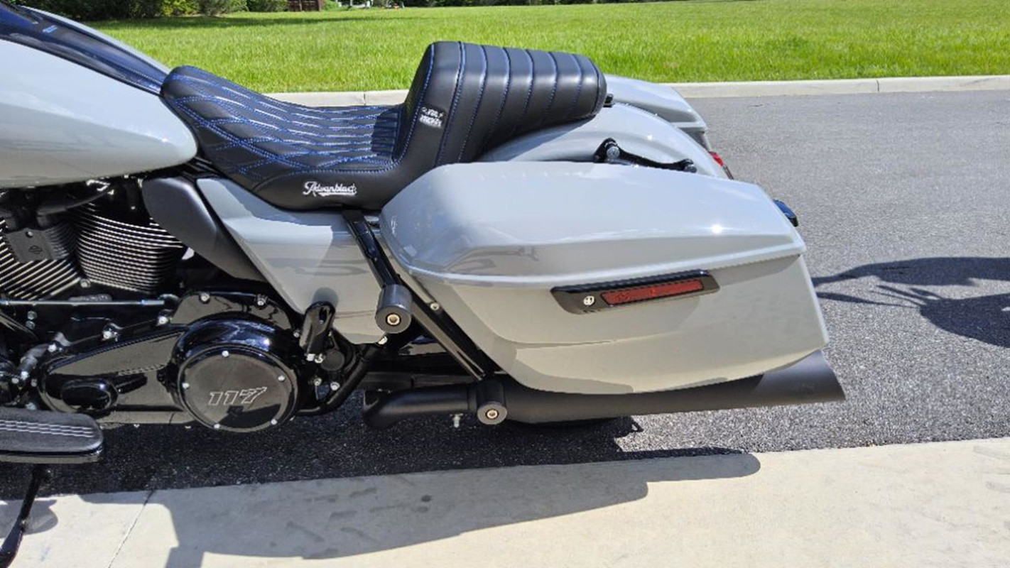 Street Glide®