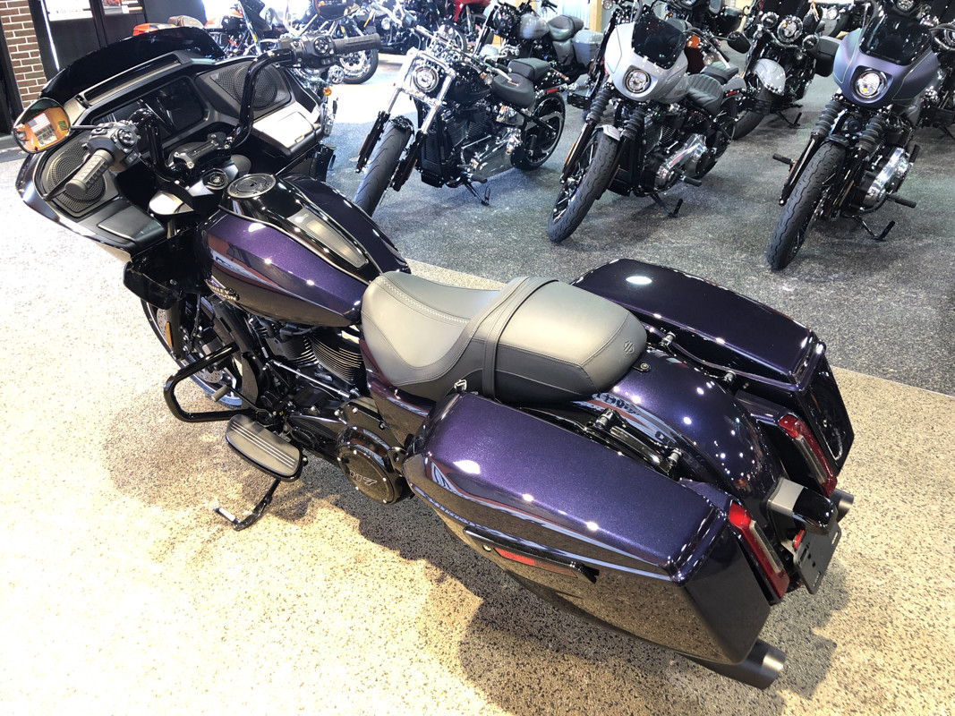 Road Glide®