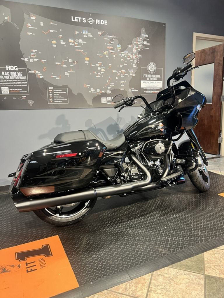 Road Glide®