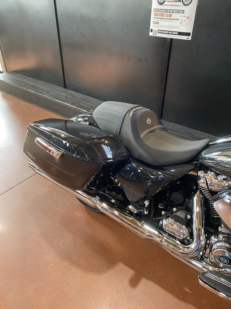 Road Glide®