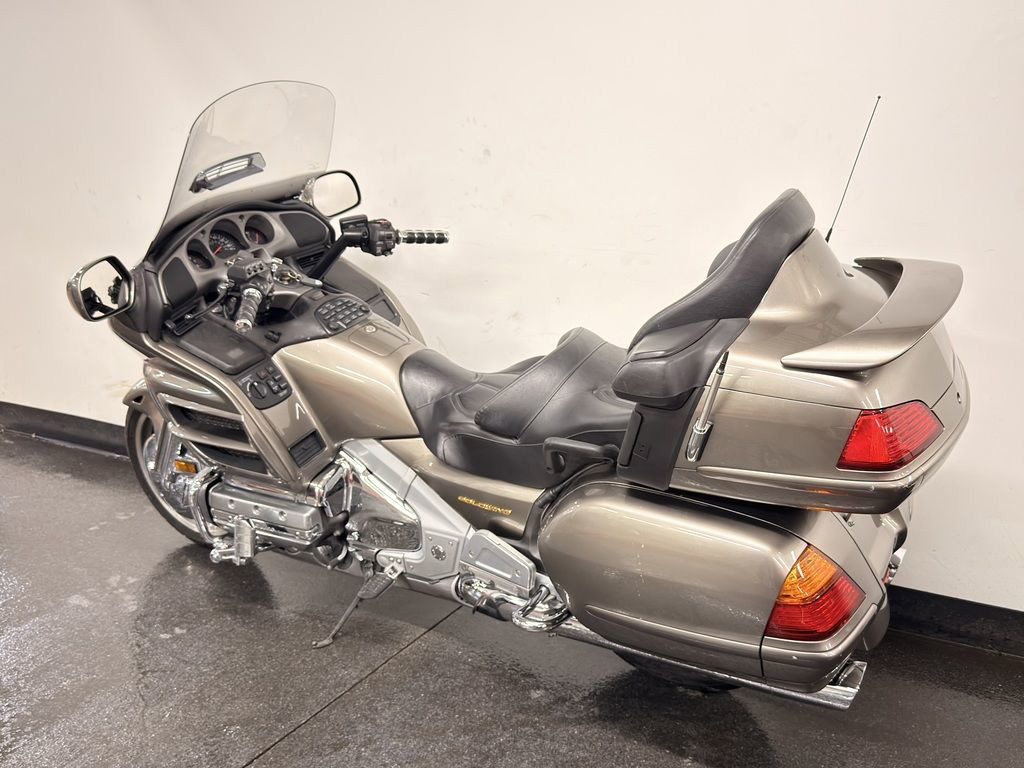 Gold Wing