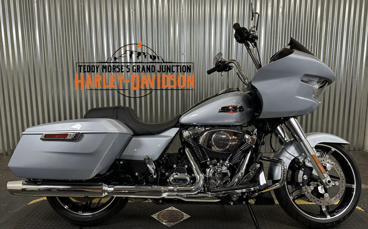 Road Glide®