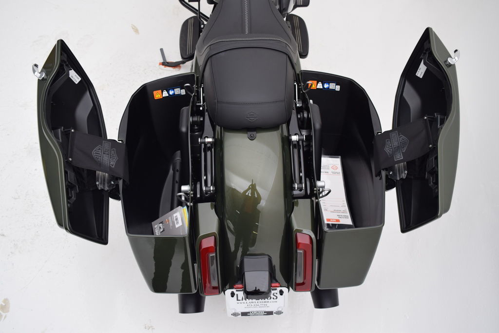 Road Glide®