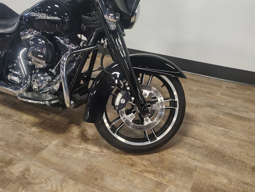 Street Glide® Special