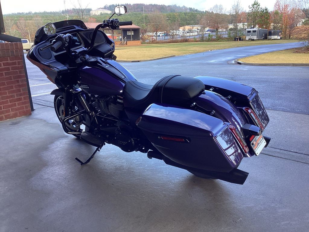 Road Glide®