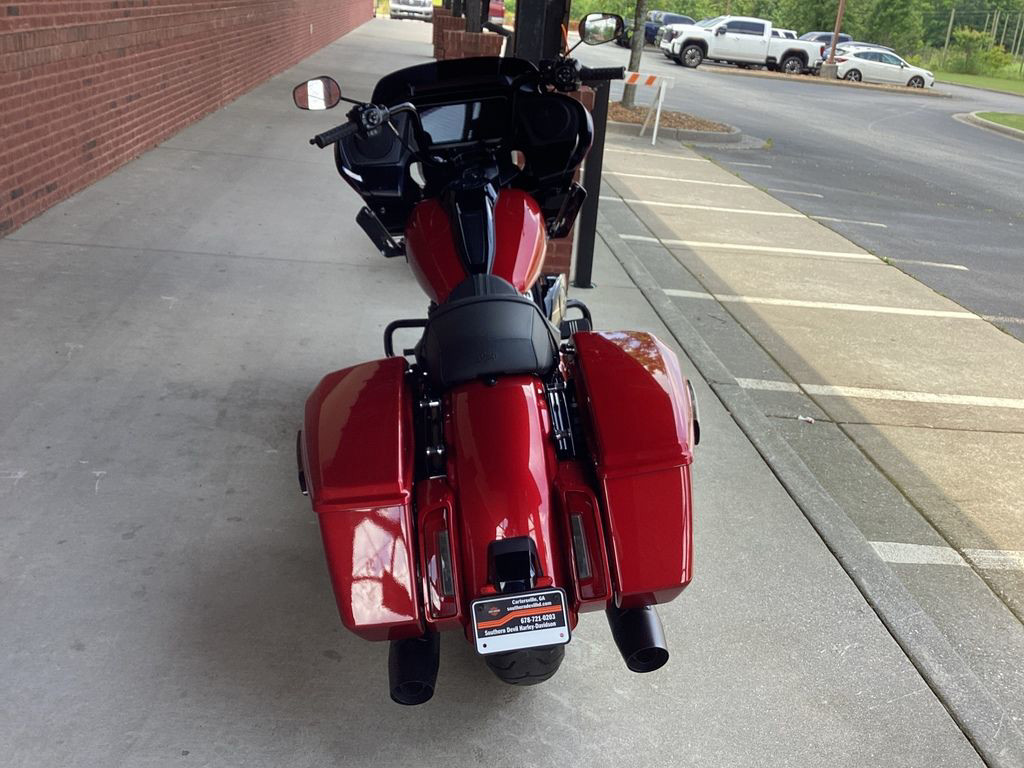 Road Glide®