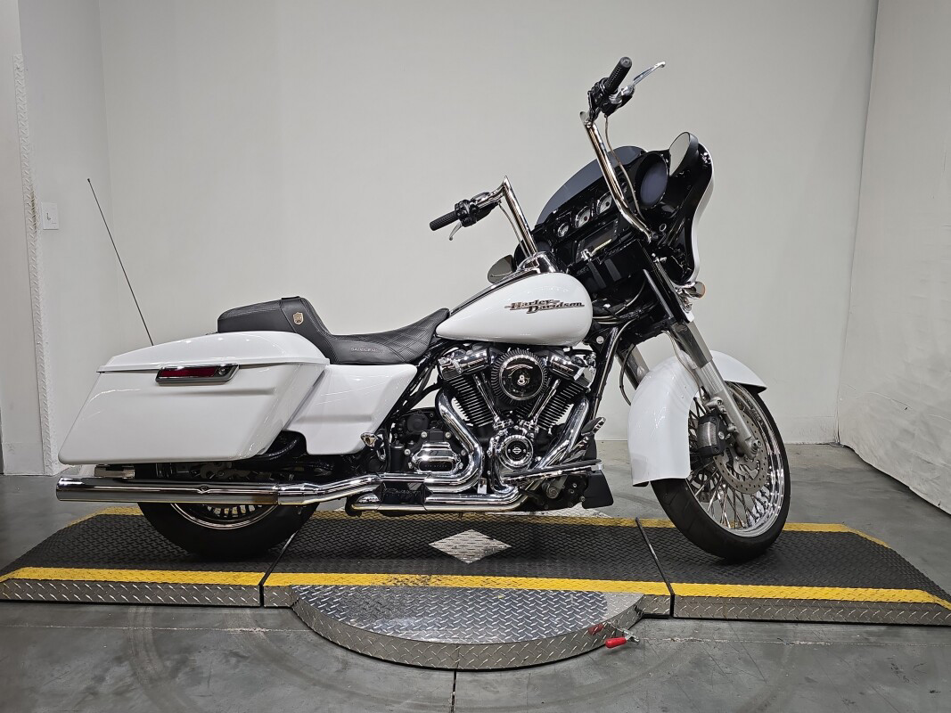 Street Glide® Special