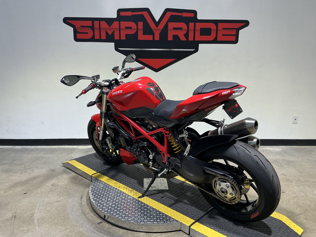 Streetfighter 848