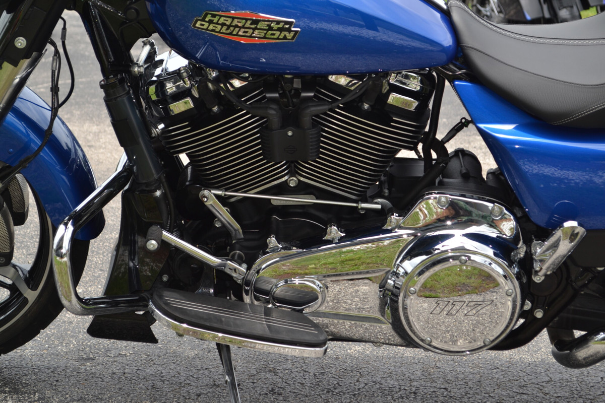 Street Glide®
