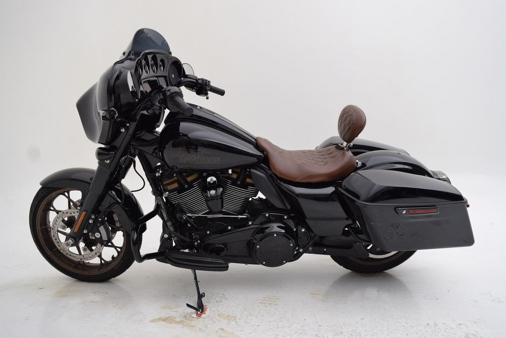 Street Glide® ST