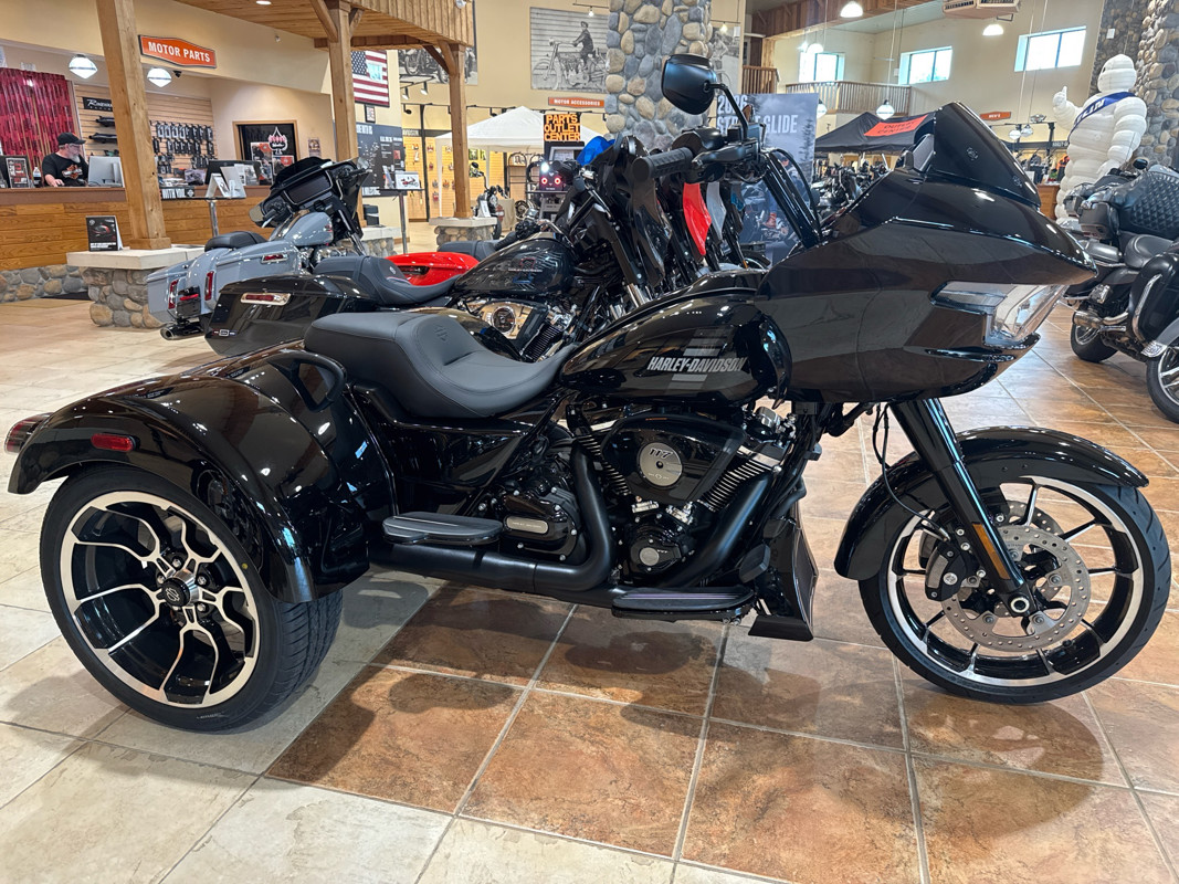 Road Glide® 3