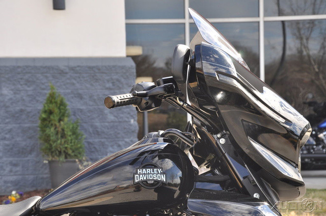 Street Glide® Limited