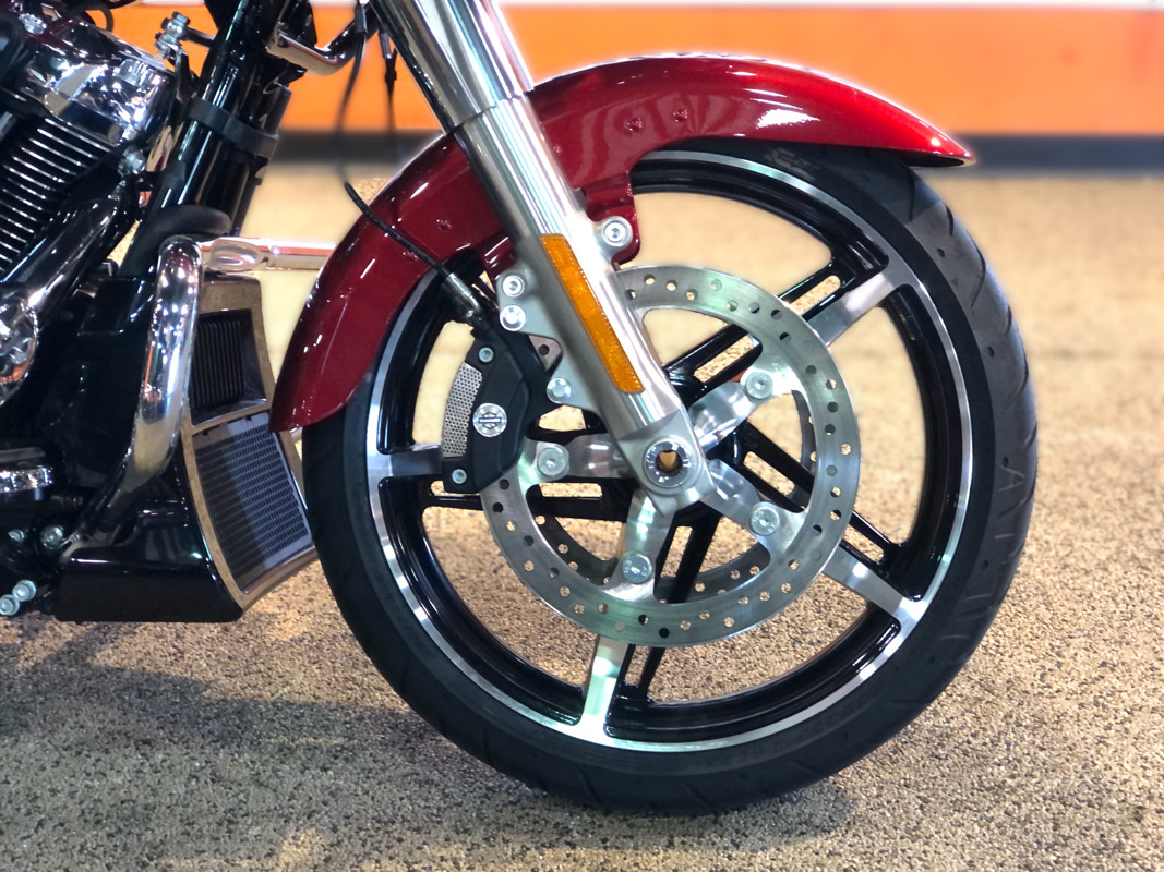 Road Glide®