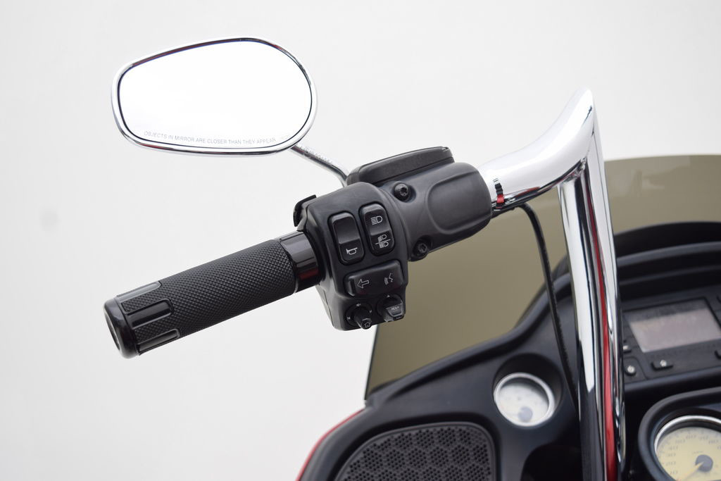 Road Glide®